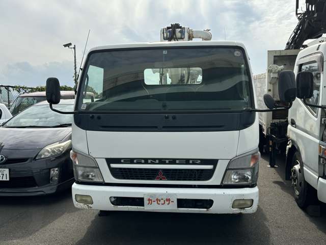 Mitsubishi Fuso Canter 2