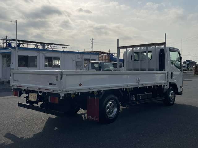 Isuzu Elf 5