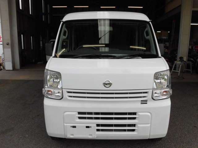 Nissan NV100 Clipper 2