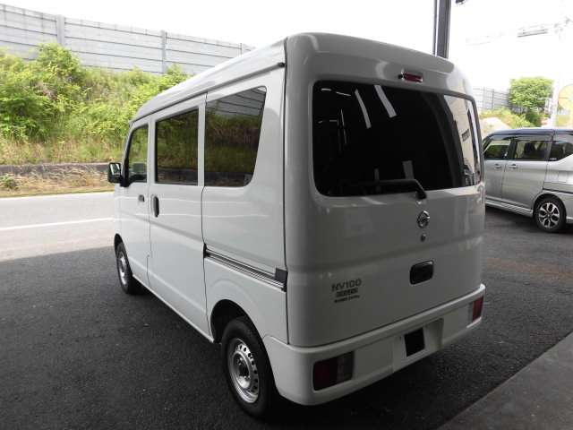Nissan NV100 Clipper 4