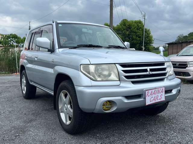 Mitsubishi Pajero iO 7