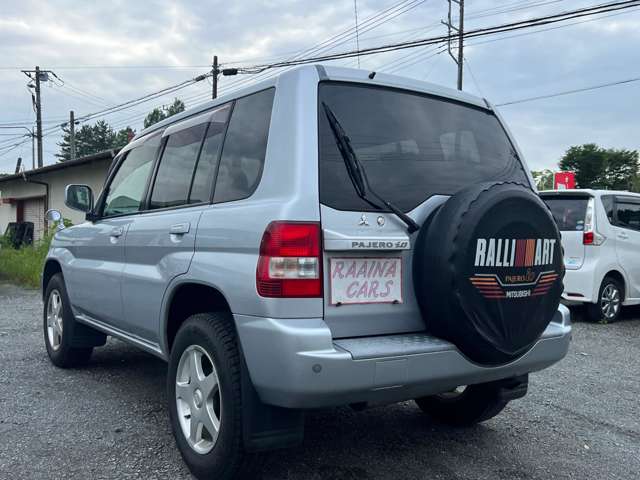 Mitsubishi Pajero iO 9