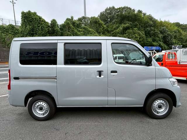 Daihatsu グランマックスカーゴ 7