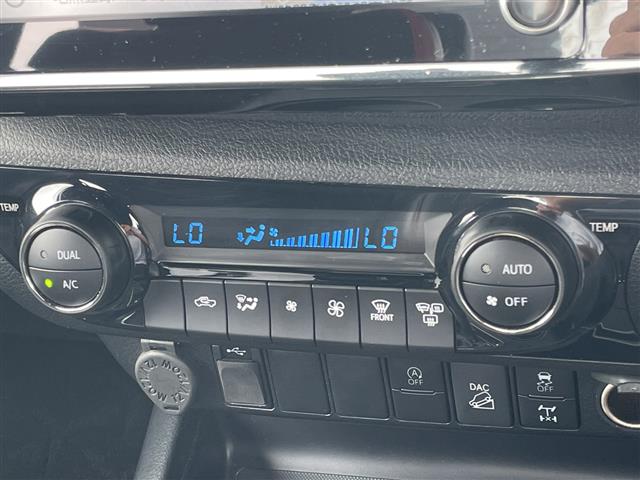 Toyota Hilux 8