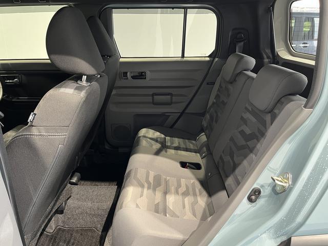 Daihatsu Taft 11
