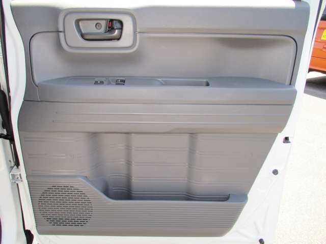 Honda N-VAN 12