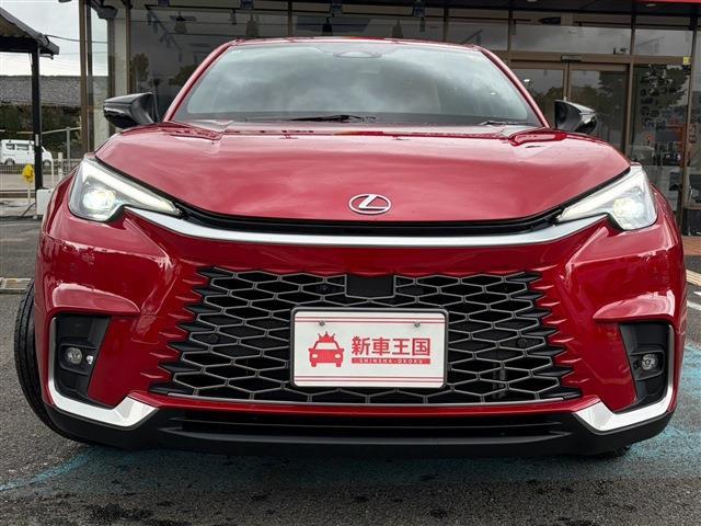Lexus LBX 6