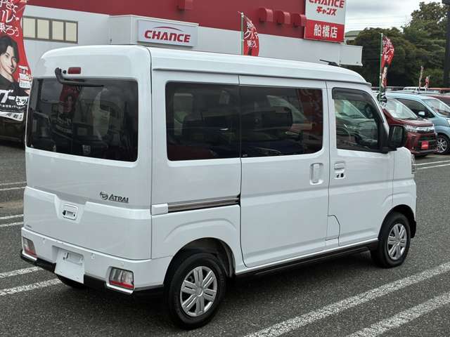 Daihatsu Atrai 9
