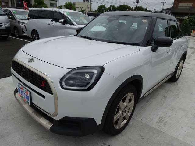 MINI Countryman 6