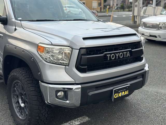 Toyota Tundra 4