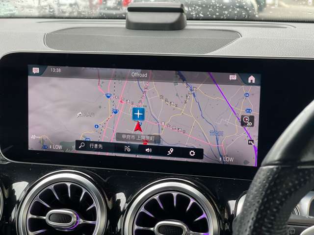 Mercedes-Benz GLB 12