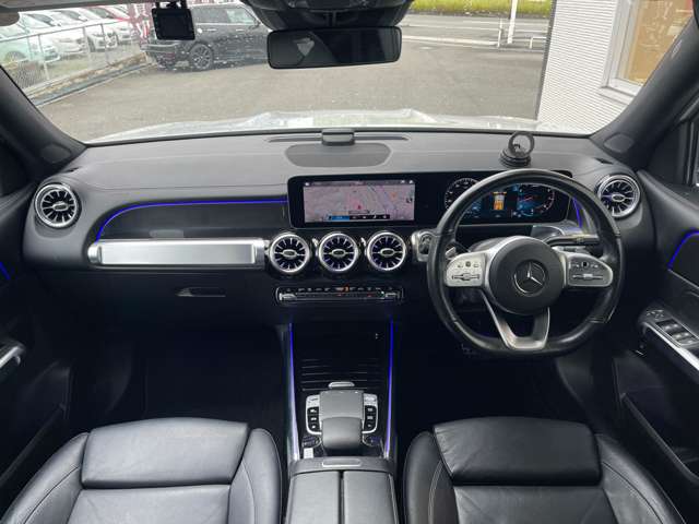 Mercedes-Benz GLB 5