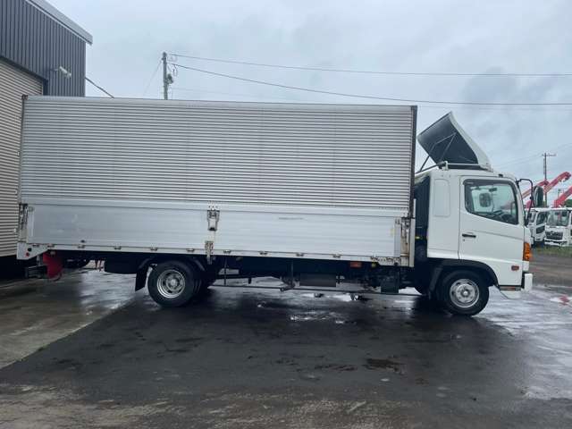 Hino Ranger 4