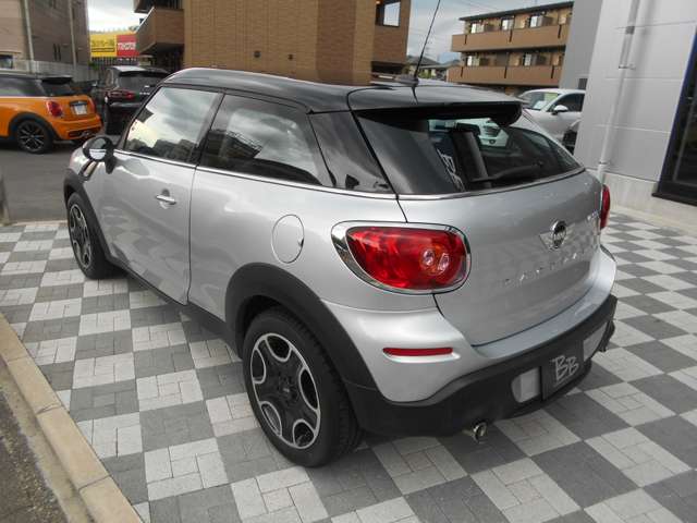 MINI Paceman 7