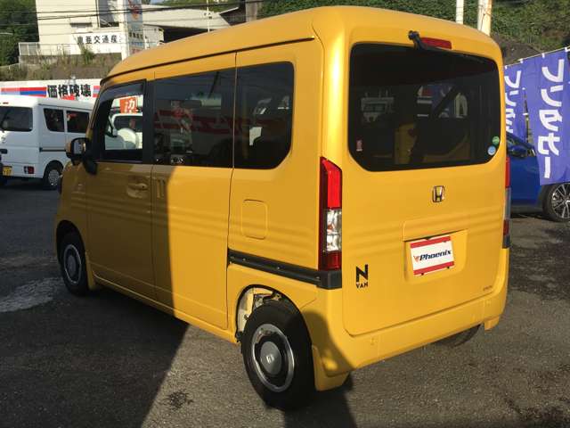 Honda N-VAN 12