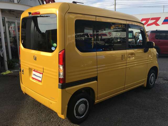 Honda N-VAN 8
