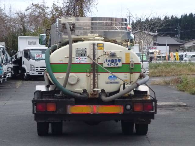Mitsubishi Fuso Fighter 3