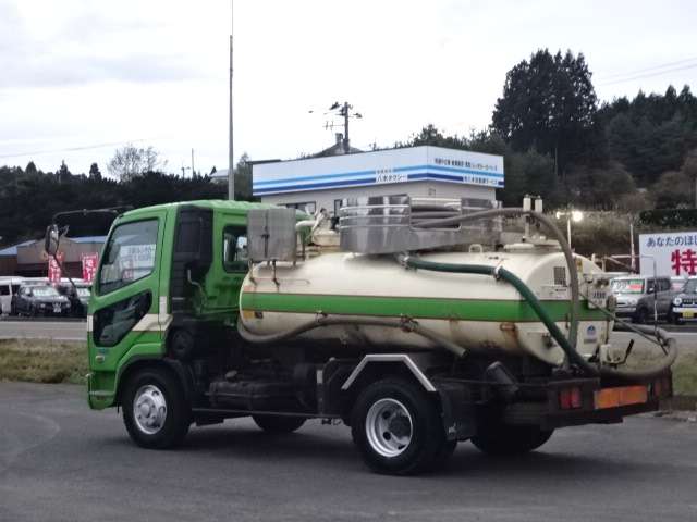 Mitsubishi Fuso Fighter 8