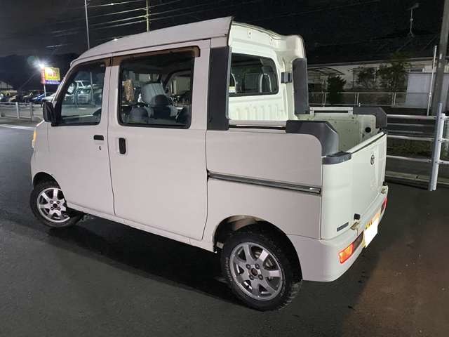 Daihatsu Hijet Deck Van 4