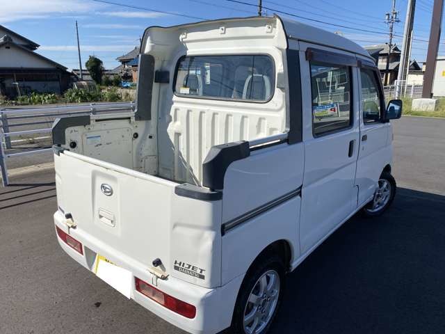 Daihatsu Hijet Deck Van 7