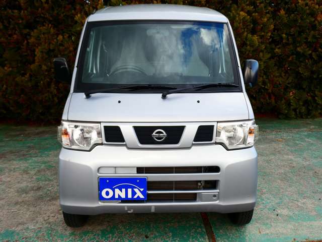 Nissan NV100 Clipper 4