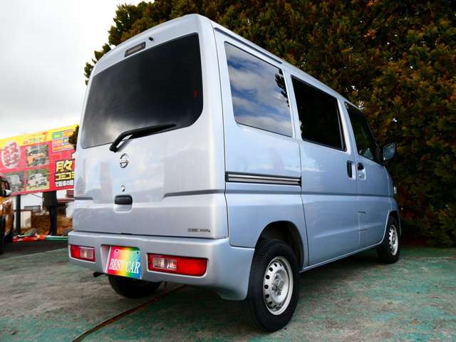 Nissan NV100 Clipper 10