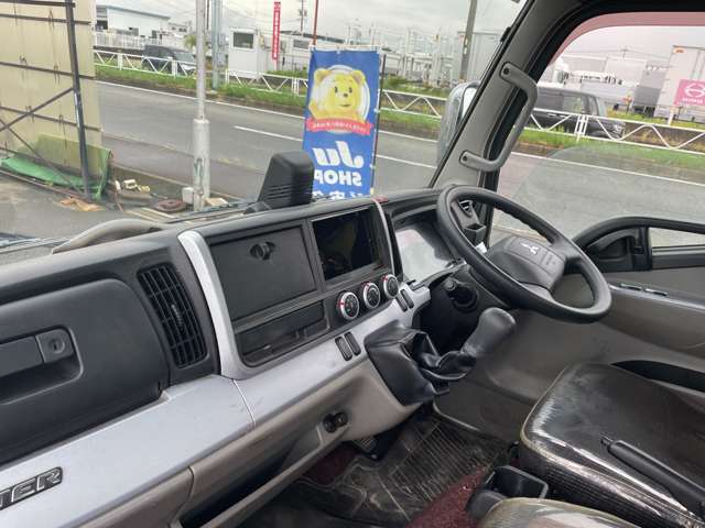 Mitsubishi Fuso Canter 11