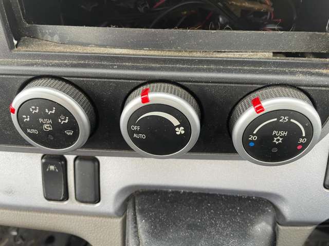Mitsubishi Fuso Canter 12