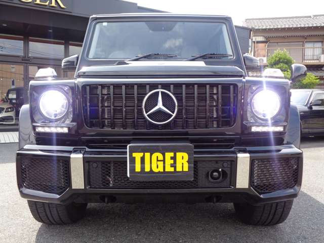 Mercedes-Benz G-Class 3