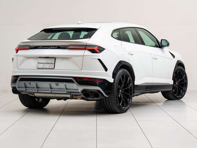 Lamborghini ウルス 12
