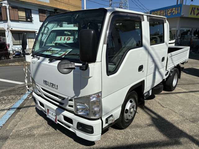 Isuzu Elf 3