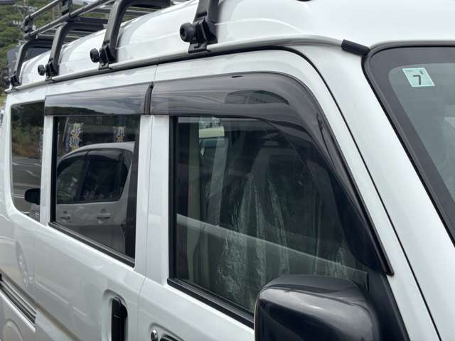 Nissan NV100 Clipper 11