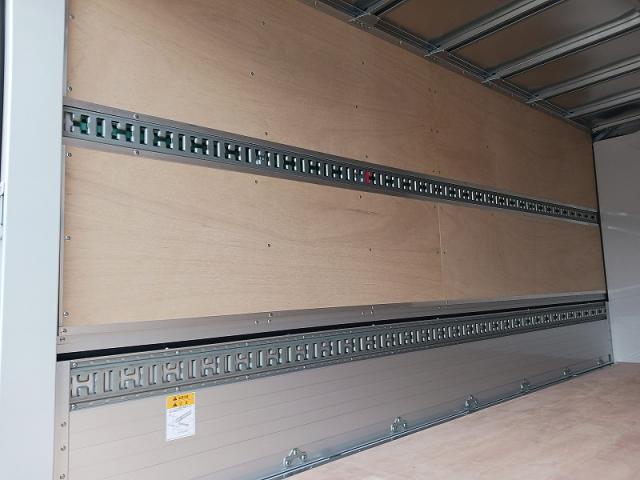 Mitsubishi Fuso Canter 4