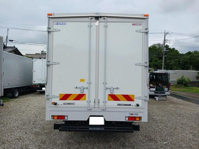 Mitsubishi Fuso Canter 6