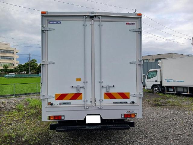 Mitsubishi Fuso Canter 6