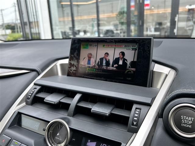 Lexus NX 6