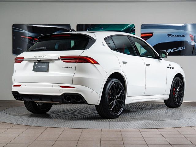 Maserati Grecale 5