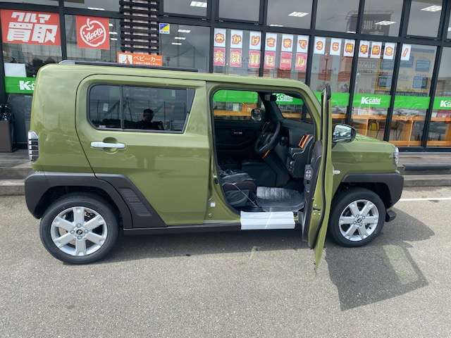 Daihatsu Taft 11