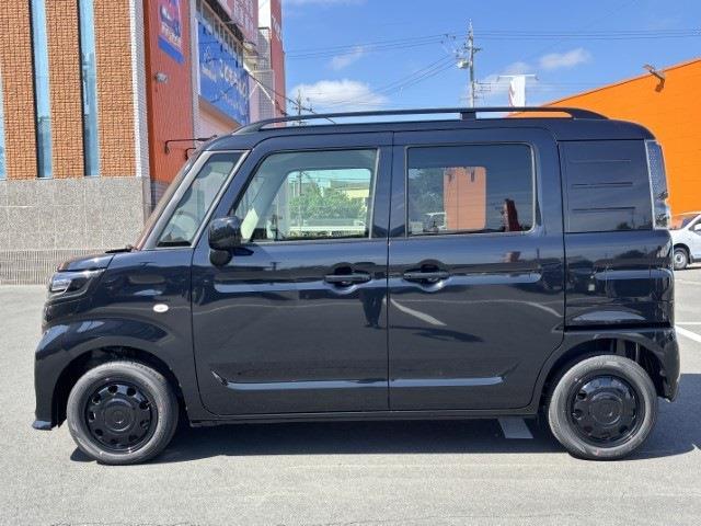 Suzuki Spacia Base 11