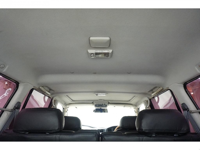 Toyota Land Cruiser 80 11