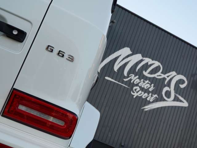 Mercedes-Benz G-Class 11