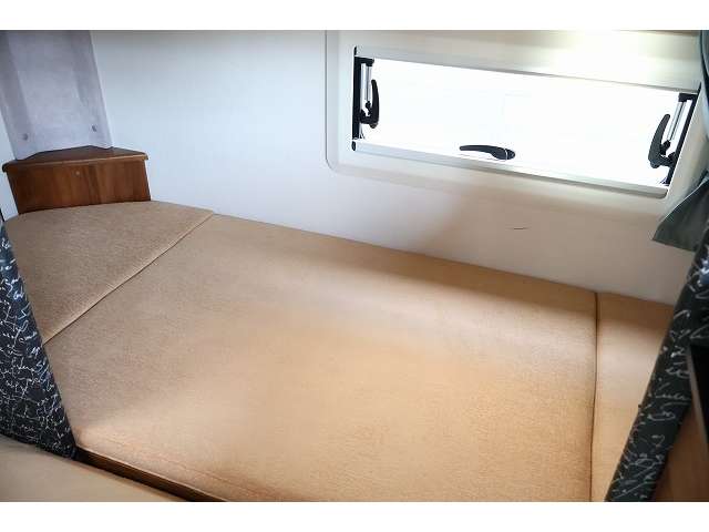 Mazda Bongo Truck 9