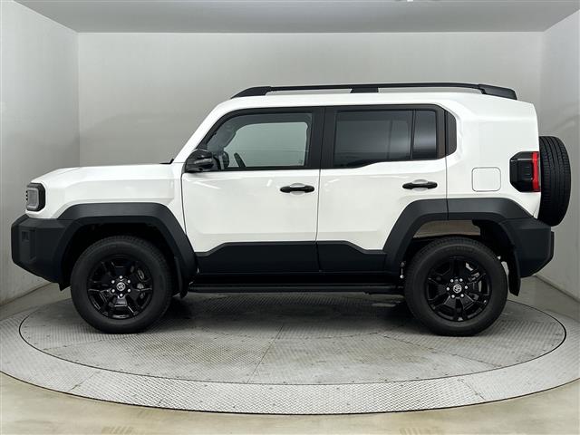 Toyota Land Cruiser FJ 9