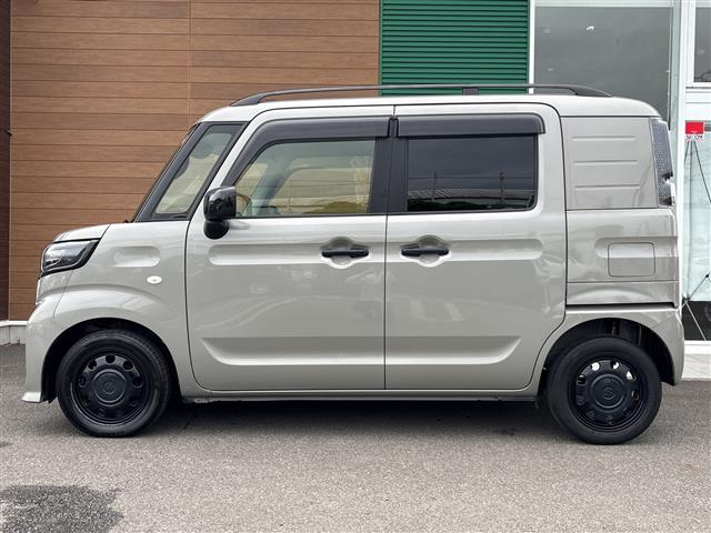 Suzuki Spacia Base 7
