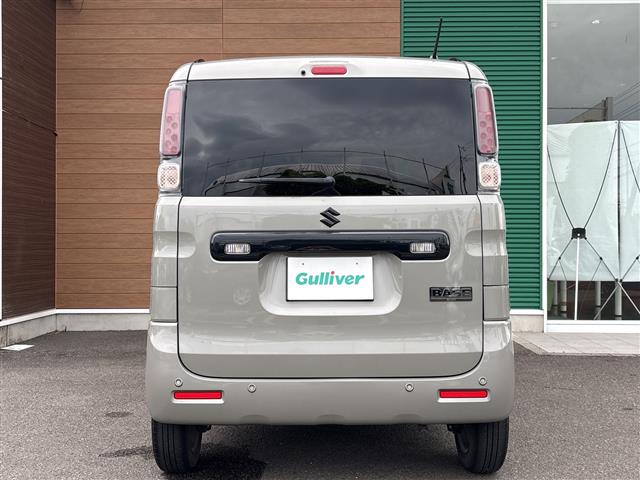 Suzuki Spacia Base 8