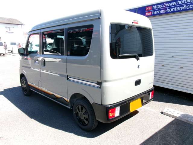 Suzuki Every 7
