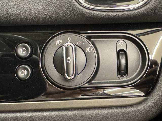 MINI Crossover 9