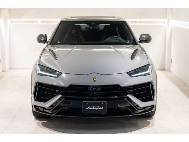 Lamborghini ウルス 7