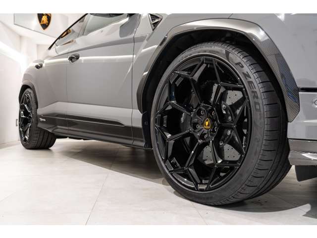 Lamborghini ウルス 10