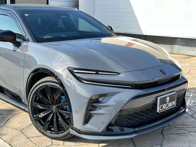 Toyota Crown Sport 2